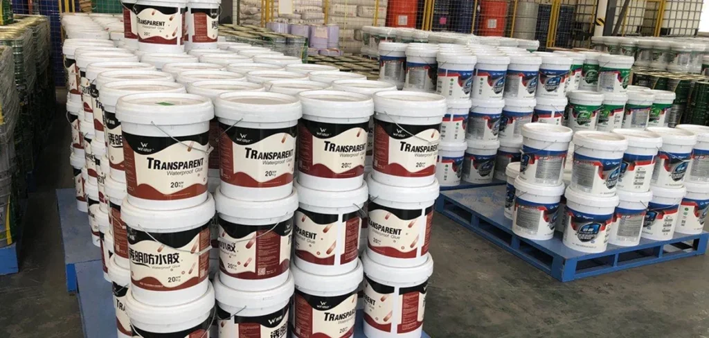 Tranparent liquid